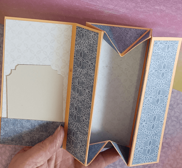 Carte boite
