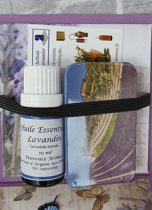 Coffret Cadeau Lavande. Fait Main et Artisanat de Provence. Effet surprise